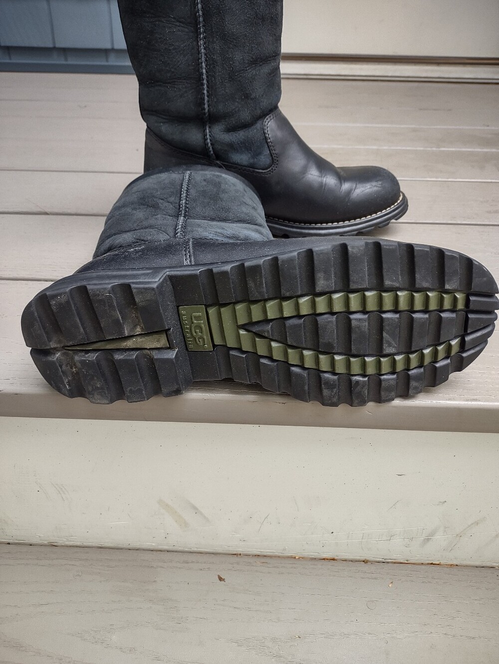 UGG Shearling Boot(7)*** - Picture 7 of 7